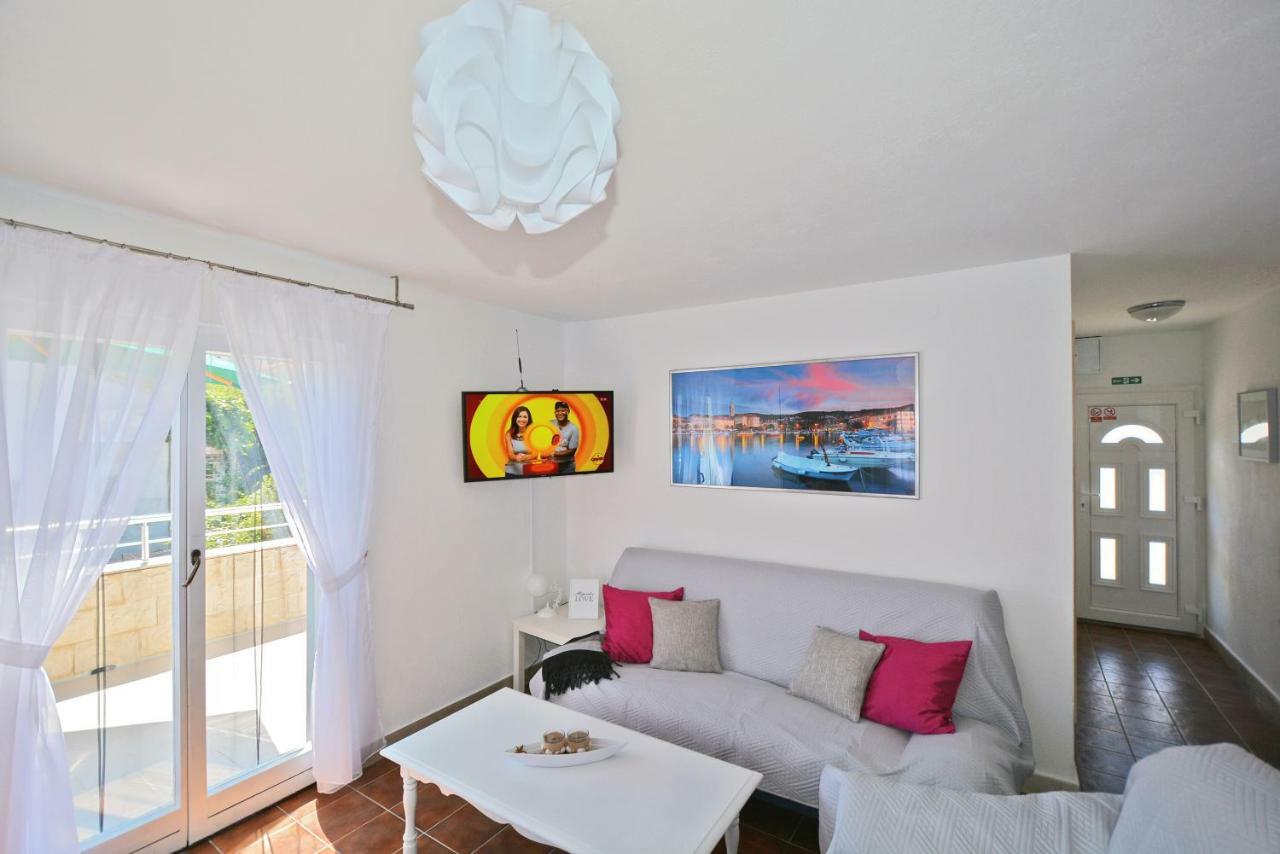 Villa Casablanca Supetar Bagian luar foto