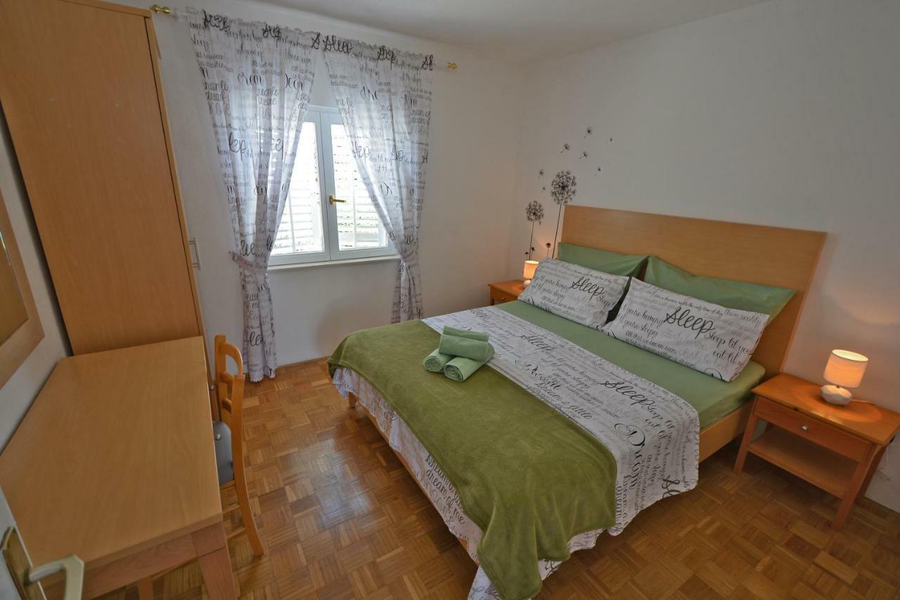 Villa Casablanca Supetar Bagian luar foto
